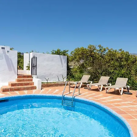 Artemisia Villa *
