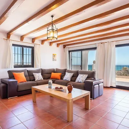 Artemisia Nerja