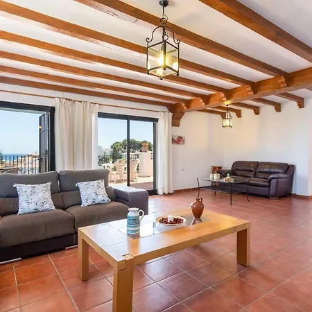 Artemisia Villa