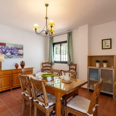 Artemisia Villa Nerja